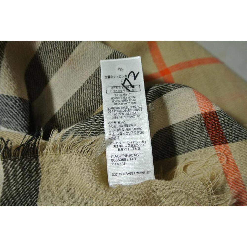 NWT, Burberry Wool Scarf in Sand One Size #S7479 - Picture 3 of 4